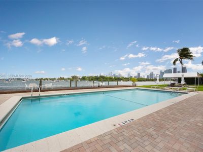 1110 Venetian Way APT 2B