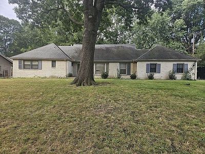 Property at 5006 Howe Dr, Roeland Park, KS