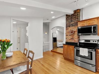 8 Allston St APT 3