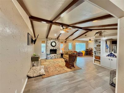 17 Oak Hill Rd