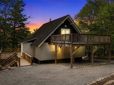 111 Overbrook Trail