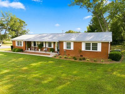 1408 Old Estill Springs Rd