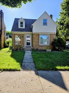 4073 North 45th STREET