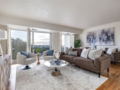 875 S Donner Way APT 305
