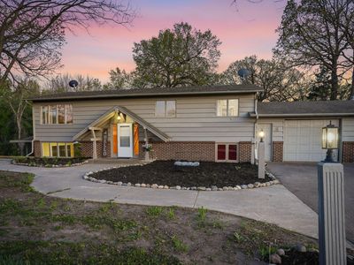5075 Big Woods Blvd