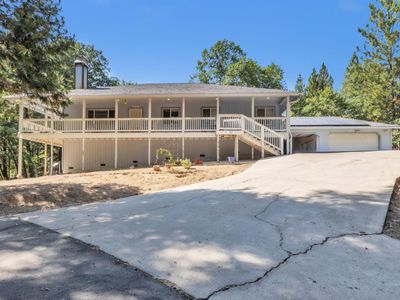 8711 Grizzly Flats Rd