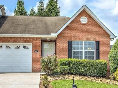 221 Timbercreek Way