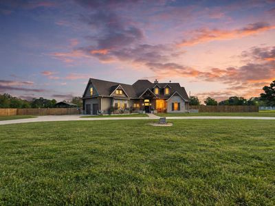 2210 Blue Jay Way