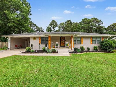 5 Eden Dr