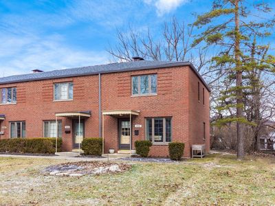 2000 Northwest Blvd #D