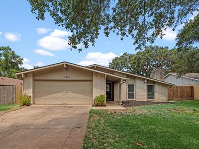 3810 Marywood Dr