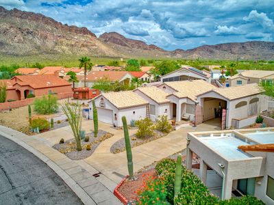 2713 S Desert Hawk Pl