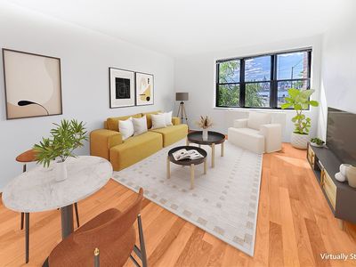 58 Metropolitan Ave APT 2G