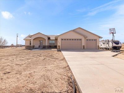 1440 E Kiva Dr