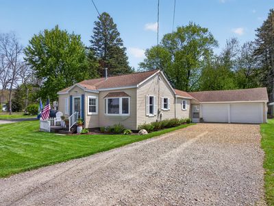 775 Swains Lake Dr