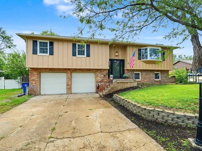 2379 Montclair Dr
