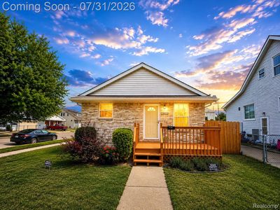 17640 Roseville Blvd
