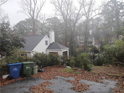 515 Spring Valley Rd NW