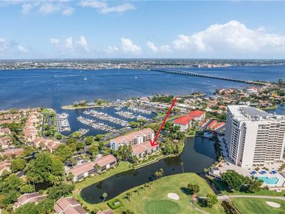 4815 S Landings Dr APT 202