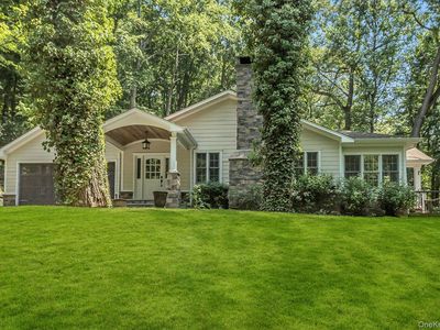 10 Laurel Cove Road