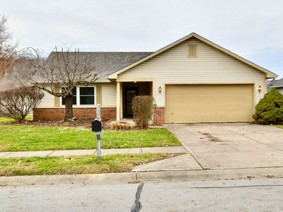 Property at 106 Tracy Ridge Blvd, New Whiteland, IN