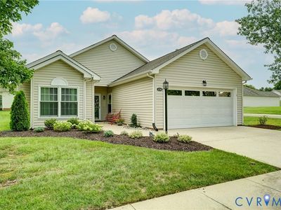 4188 English Holly Cir