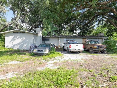 10109 Main St