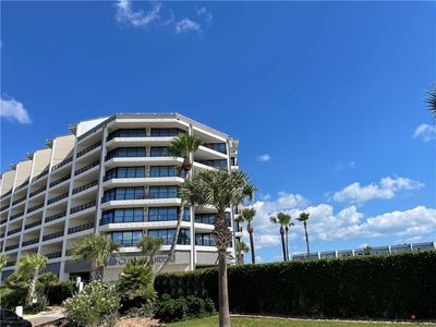 1000 N Station St #106