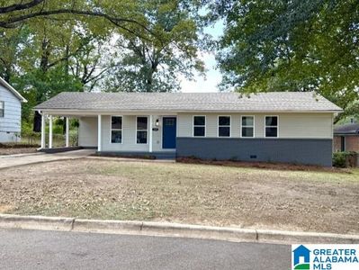 Property at 729 Glen Ridge Dr, Fairfield, AL