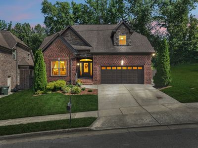 157 Tulip Grove Point