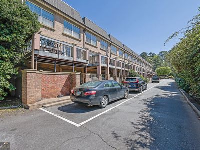 6980 Roswell Rd Unit B11