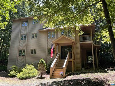 48 Deerberry Ln