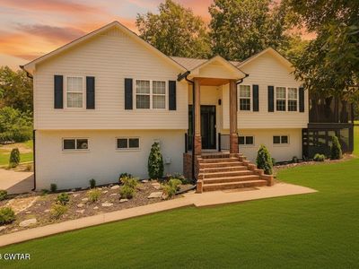 435 Bradley Ln