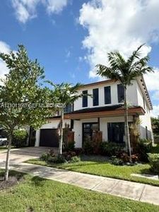 15835 NW 87th Ct