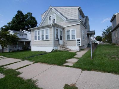1324 Marquette AVENUE