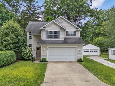 7088 Victoria Dr