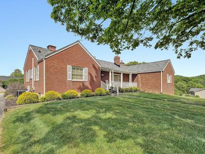5040 Pleasant Hill Dr