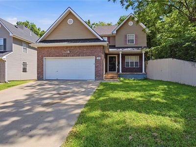 3939 Highland Ave