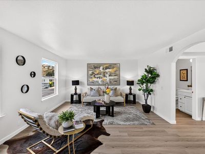 305 Hoffman St