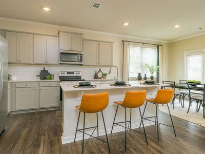 Property at 3093 Yellowhammer Dr #28, Marietta, GA