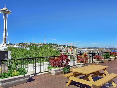 425 Vine Street #405
