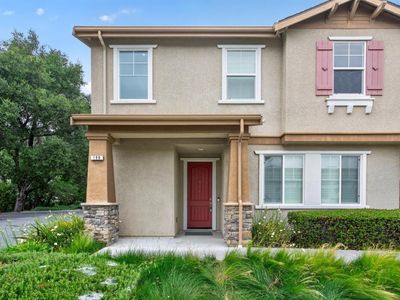 100 Castle Ridge Way