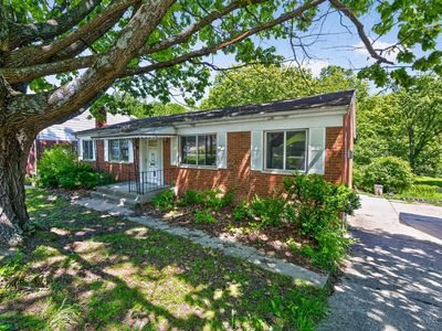 2824 Lafeuille Ave