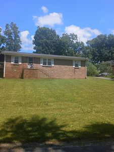 204 Garden Dr