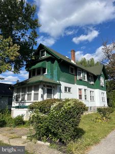 Property at 121 Beverly Ave, East Lansdowne, PA