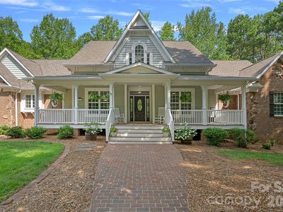 199 Robinson Rd