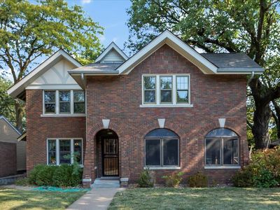 338 Woodland Dr