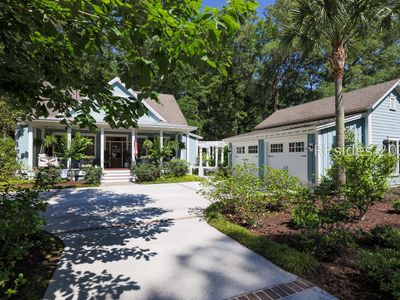 3 Oldfield Village Rd