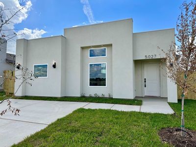5027 Carambola Ln