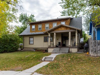 526 5th Ave N